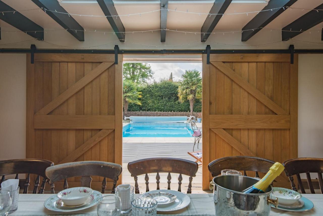 Villa Bacchus Canterbury Exterior foto